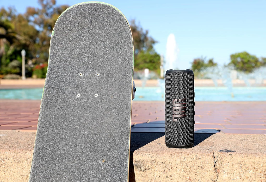 JBL Flip 6 Portable Bluetooth Speaker - Powerful sound and deep bass, IPX7 waterproof, 12 hours of playtime, JBL PartyBoost for multiple speaker pairing
