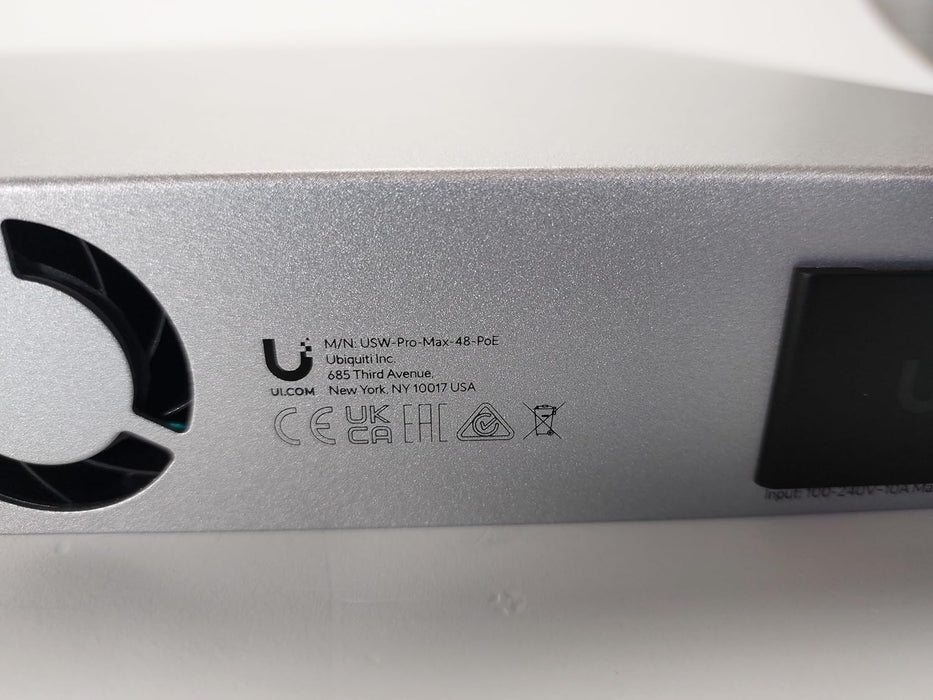 Ubiquiti USW-Pro-Max-48-PoE UniFi 48 port multi-gigabit PoE